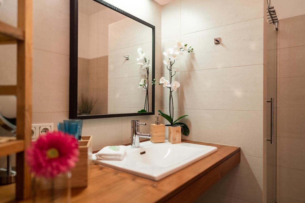 Luxury Downtown Appartement Mit Garage Graz Extérieur photo